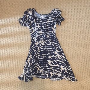 Patterned dress